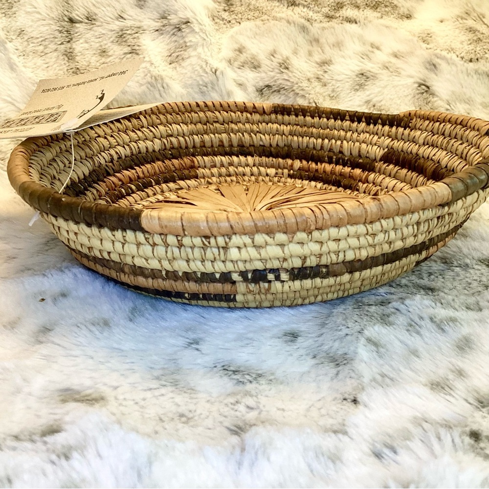 J R KOED Ritual Basket - Picture 3 of 5